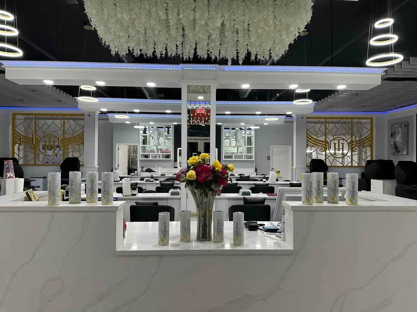 Hermes T Salon & Suites furniture by D3, photo 3